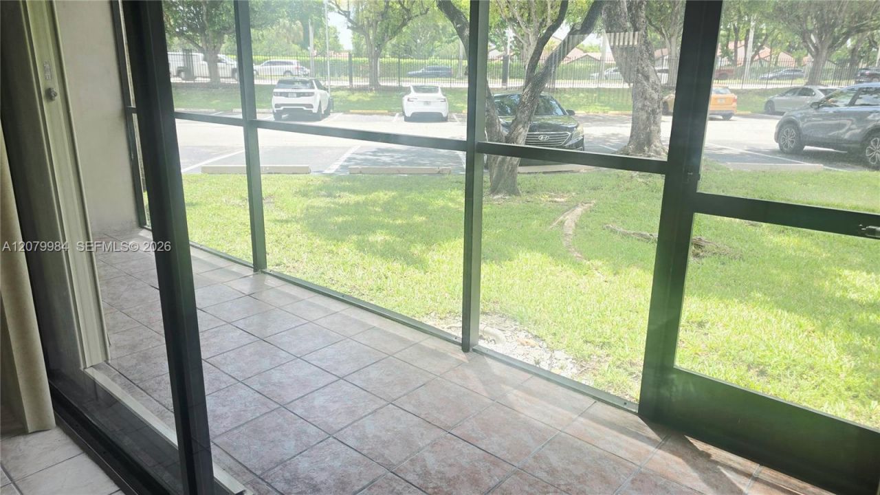 8650 SW 133rd Ave Rd, Unit 107, Miami, FL 33183 Photo