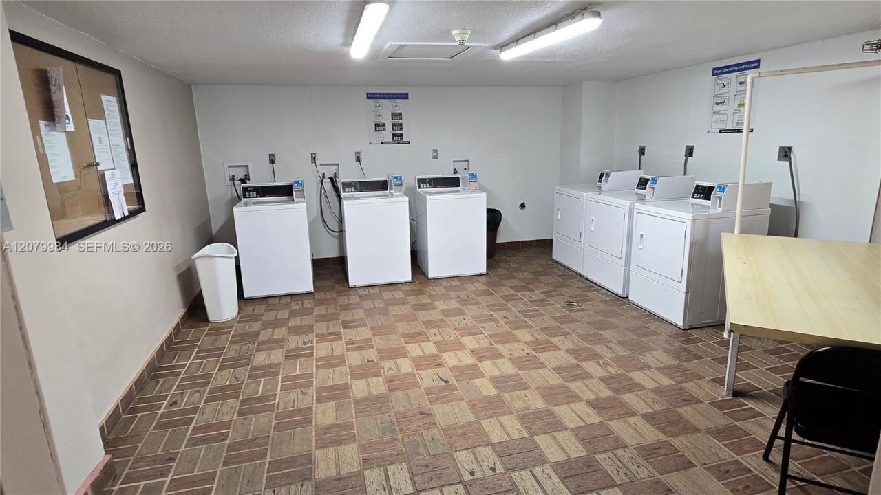 8650 SW 133rd Ave Rd, Unit 107, Miami, FL 33183 Photo