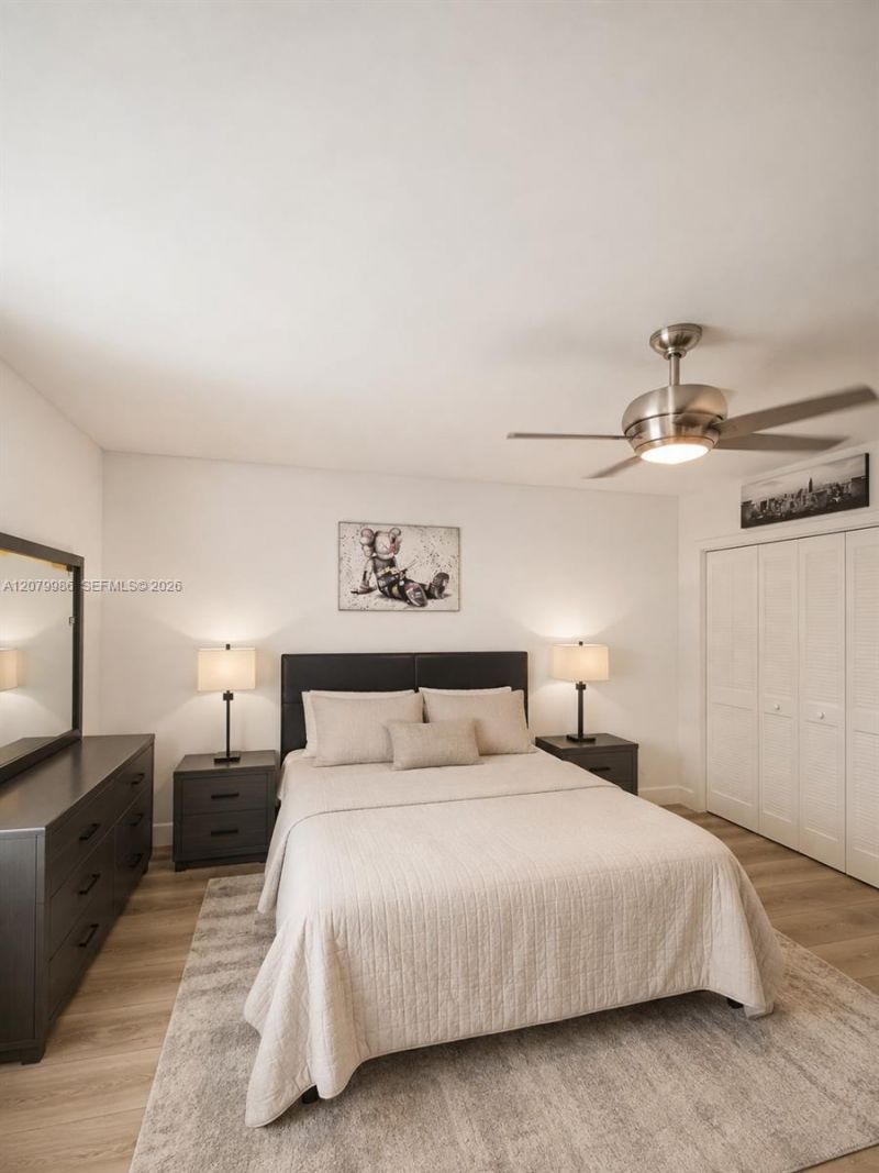 2421 NE 13th St, Fort Lauderdale, FL 33304 Photo