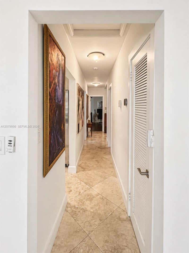 2421 NE 13th St, Fort Lauderdale, FL 33304 Photo