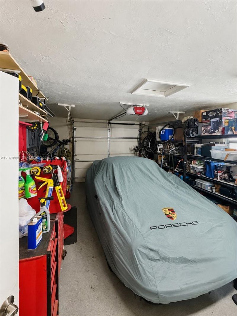 2421 NE 13th St, Fort Lauderdale, FL 33304 Photo