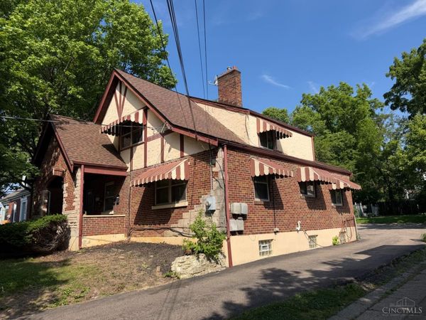 3420 Lumardo Avenue, Cincinnati, OH 45238