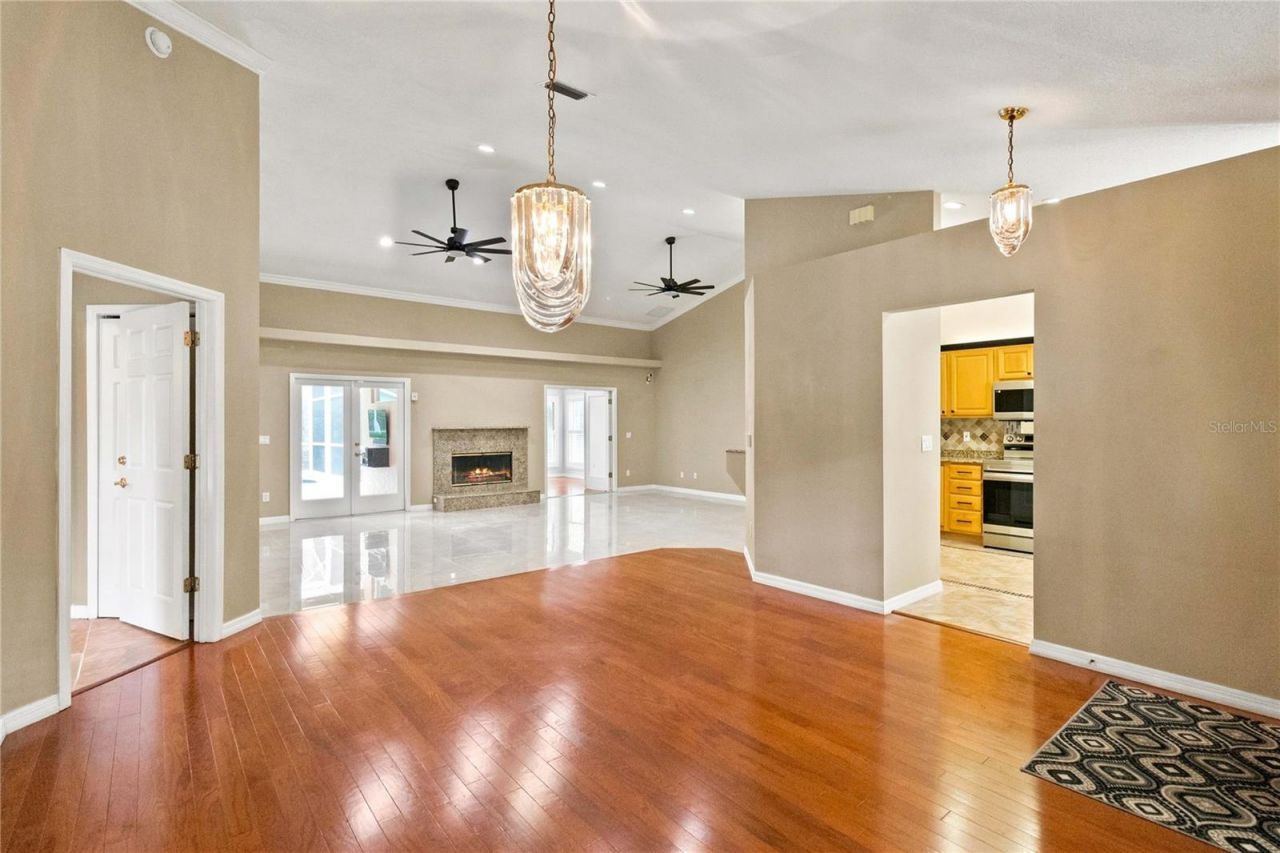 313 Ridgewood Street , Altamonte Springs, FL 32701 Photo