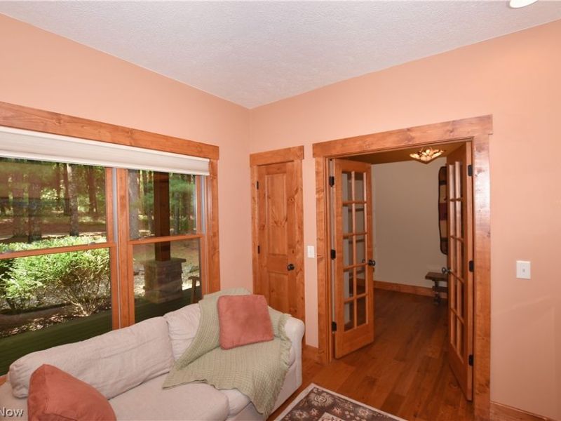 1321 Whispering Pines Drive SW, Dellroy, OH 44620 Photo 27