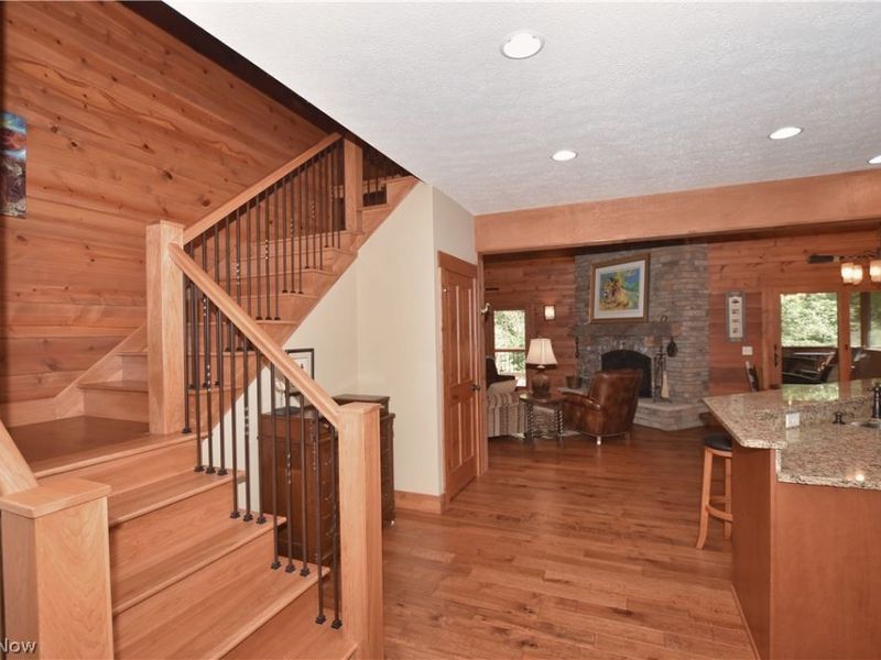 1321 Whispering Pines Drive SW, Dellroy, OH 44620 Photo 32