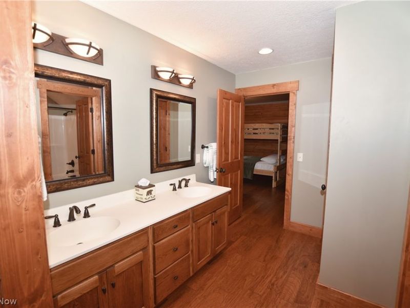 1321 Whispering Pines Drive SW, Dellroy, OH 44620 Photo 37