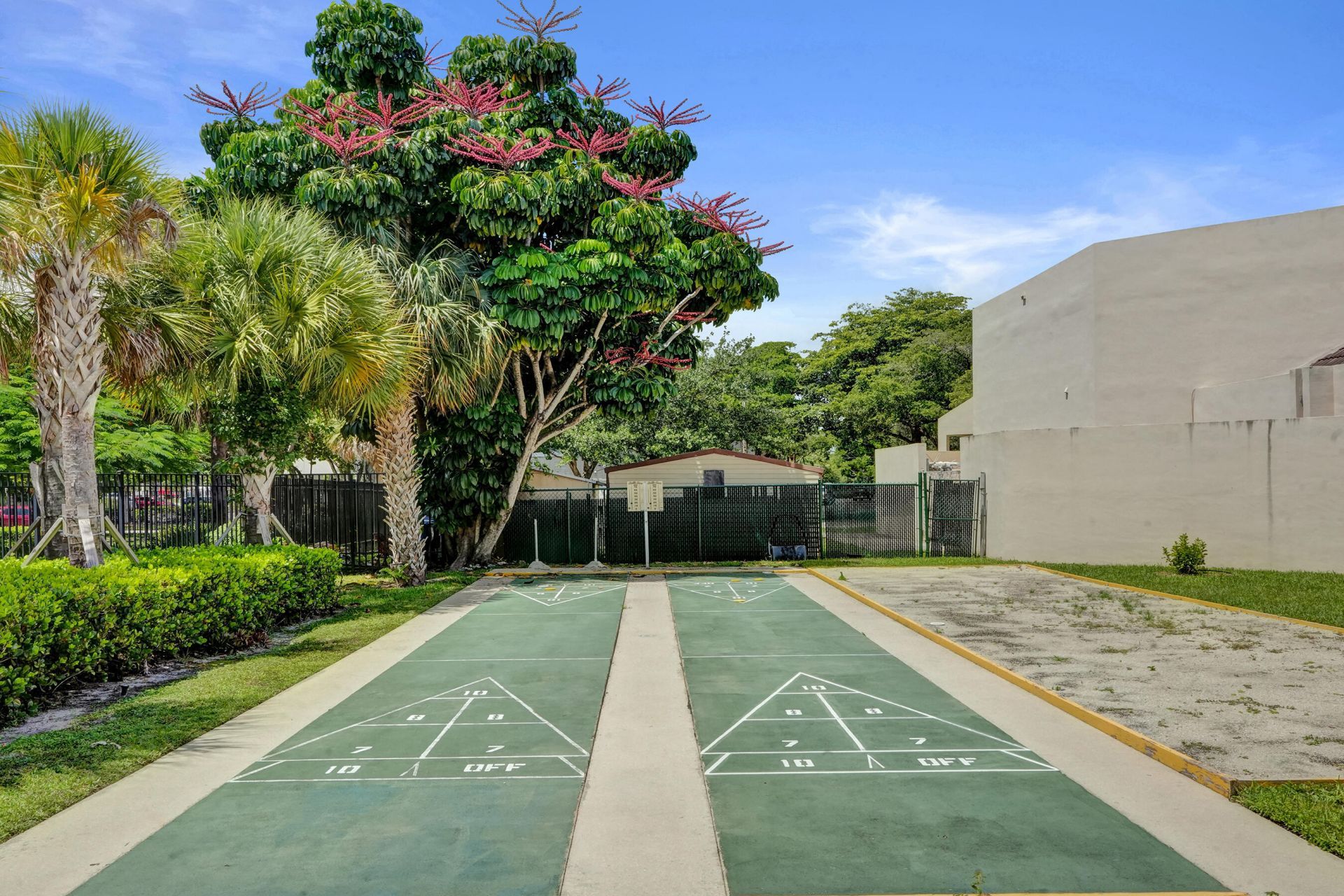 2651 Sunrise Lakes Drive E, Unit 104, Sunrise, FL 33322 Photo