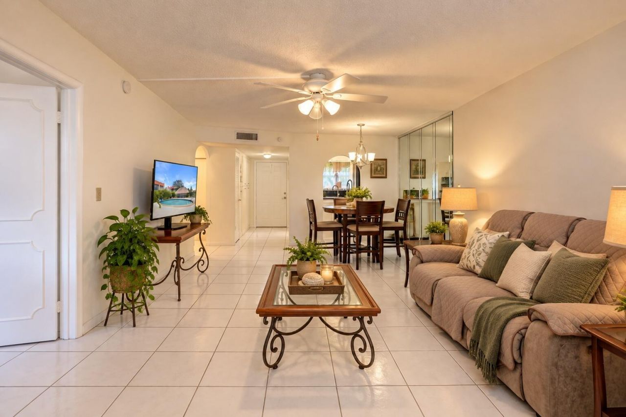 2651 Sunrise Lakes Drive E, Unit 104, Sunrise, FL 33322 Photo