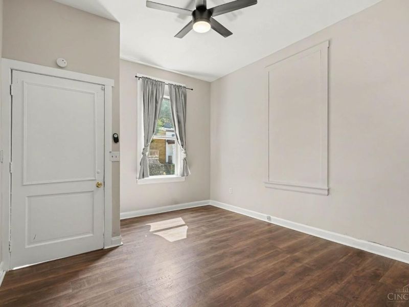 2149 W Clifton Avenue, Cincinnati, OH 45219 Photo 6