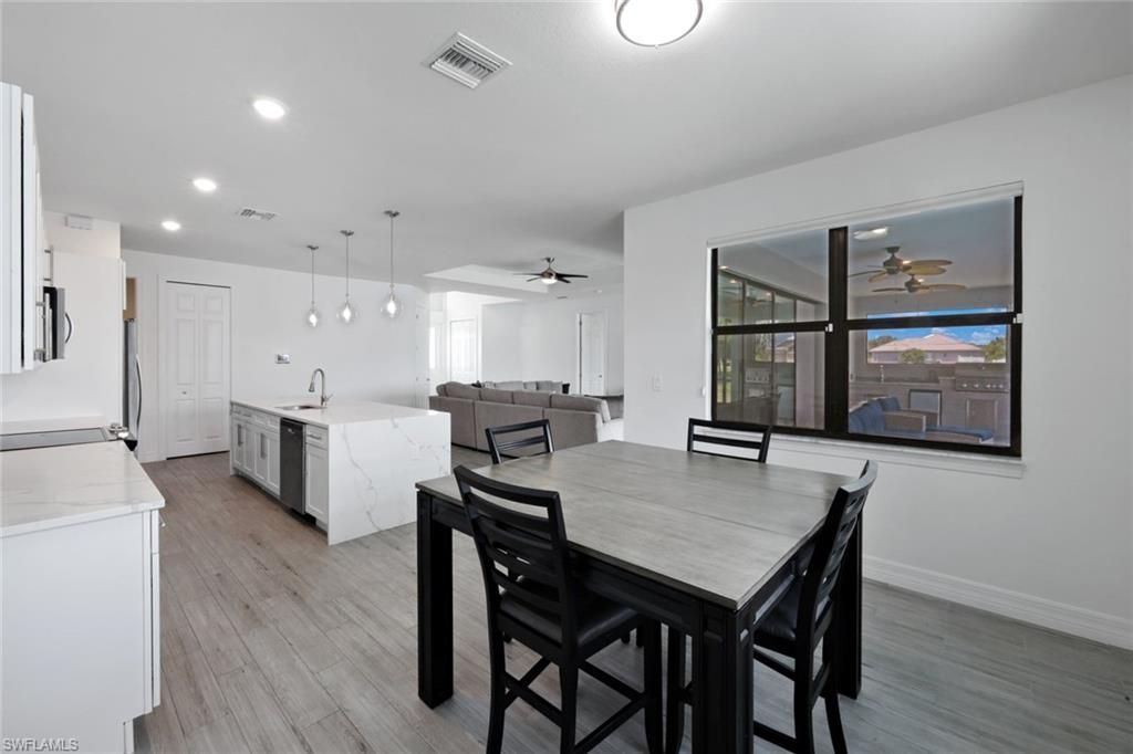1613 NW 42nd Pl, Cape Coral, FL 33993 Photo