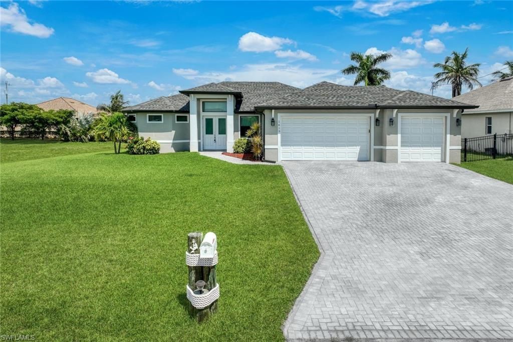 1613 NW 42nd Pl, Cape Coral, FL 33993 Photo