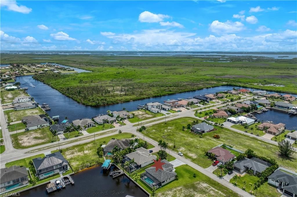 1613 NW 42nd Pl, Cape Coral, FL 33993 Photo