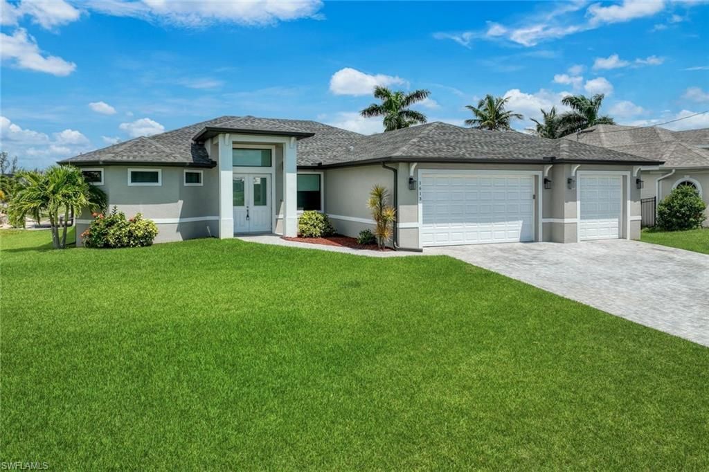 1613 NW 42nd Pl, Cape Coral, FL 33993 Photo