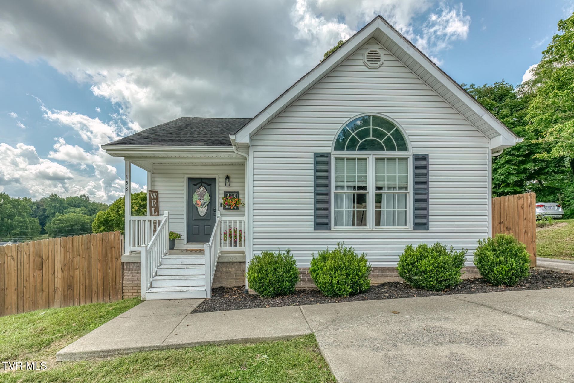 458 Spring Street Bristol, VA 24201