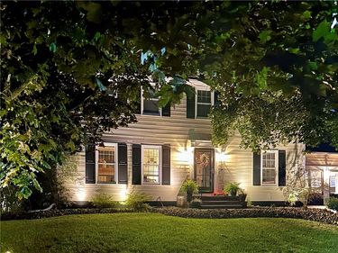 7350 Westgate Lane, Liverpool, NY 13090