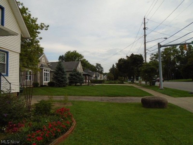 1295 Broadway Avenue, Bedford, OH 44146 Photo 4