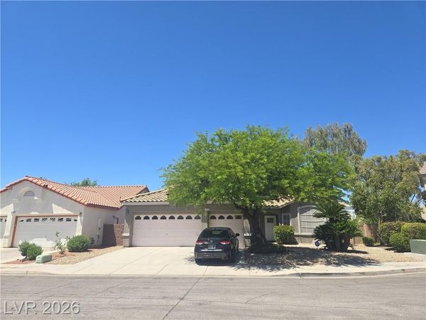 2246 Alanhurst Drive, Henderson, NV 89052