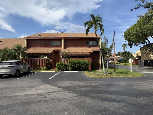 Dania Beach, FL 33004