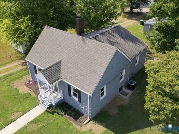 402 Stuart Avenue, Colonial Heights, VA 23834