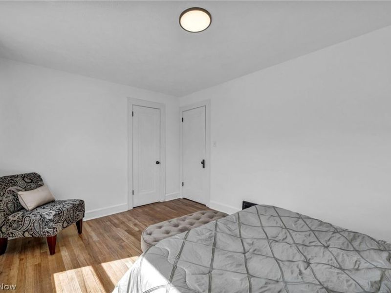 18101 Hiller Avenue, Cleveland, OH 44119 Photo 23