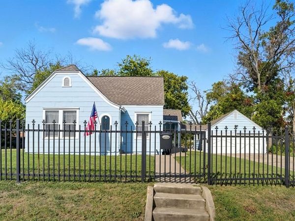 3244 Ryan Avenue, Fort Worth, TX 76110