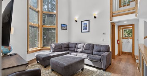 7231 Alpine Way , Soda Springs, CA 95728 Photo