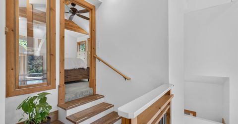 7231 Alpine Way , Soda Springs, CA 95728 Photo