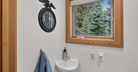 7231 Alpine Way , Soda Springs, CA 95728 Photo