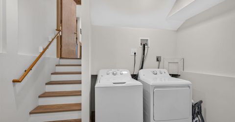 7231 Alpine Way , Soda Springs, CA 95728 Photo