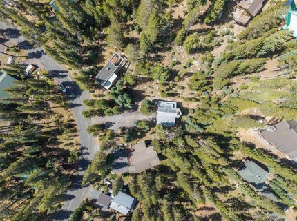 7231 Alpine Way , Soda Springs, CA 95728 Photo