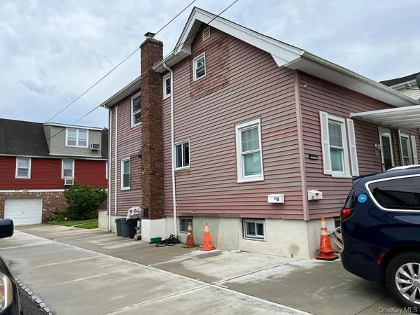 55 Centre Street , Woodmere, NY 11598