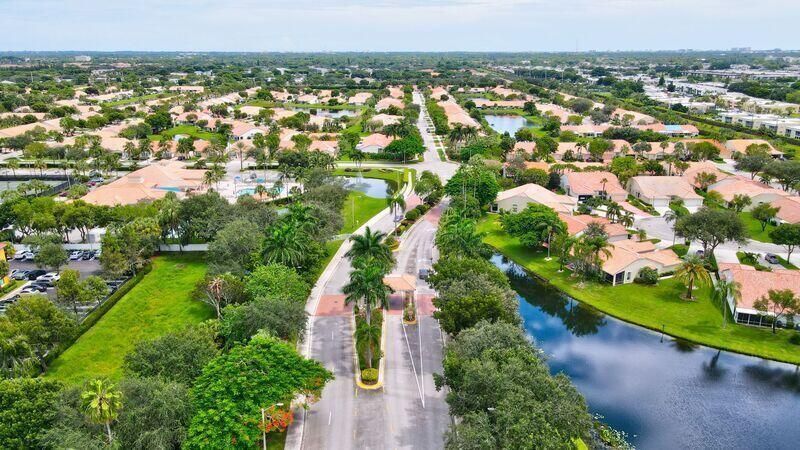 6183 Floral Lakes Drive, Delray Beach, FL 33484 Photo