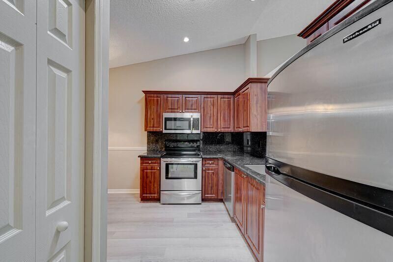 6183 Floral Lakes Drive, Delray Beach, FL 33484 Photo