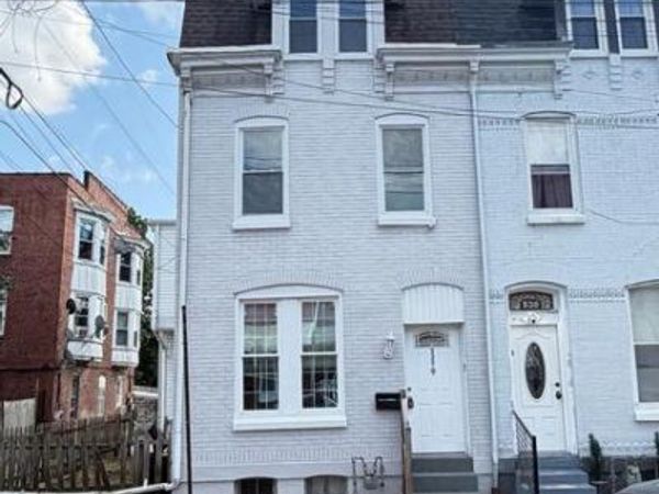 532 WINDSOR STREET, READING, PA 19601