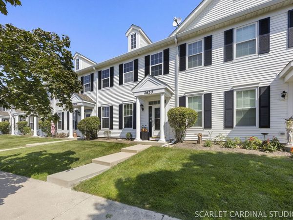 2620 Providence Avenue , Aurora, IL 60503