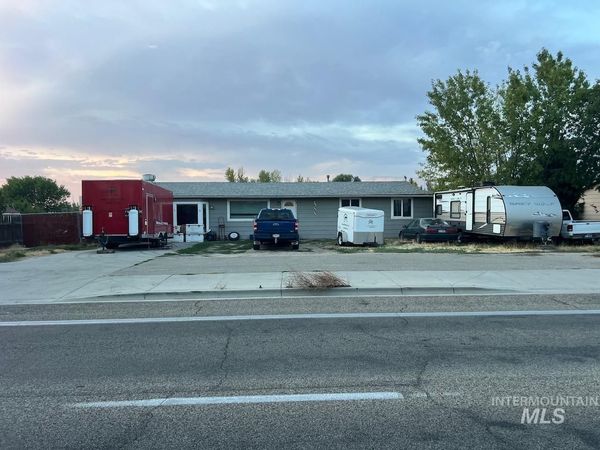 3750 E Overland Road, Meridian, ID 83642