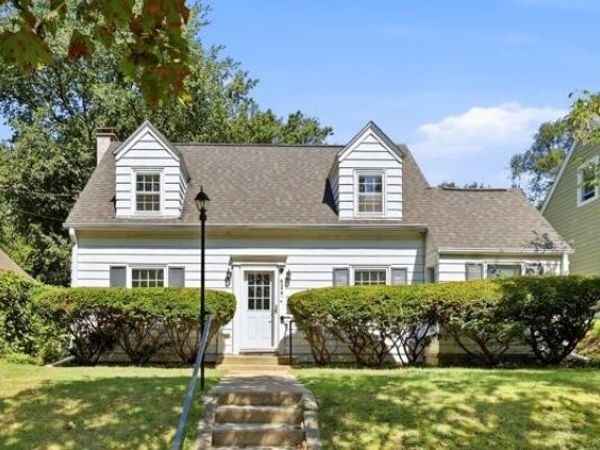 526 Montrose Avenue, Kalamazoo, MI 49008