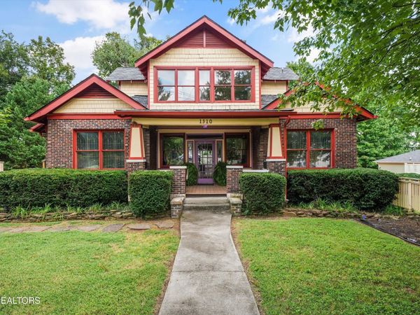 1310 Luttrell St, Knoxville, TN 37917