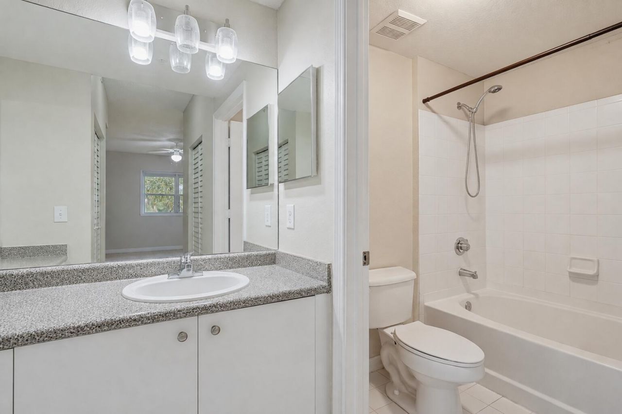 350 Crestwood Circle, Unit 306, Royal Palm Beach, FL 33411 Photo