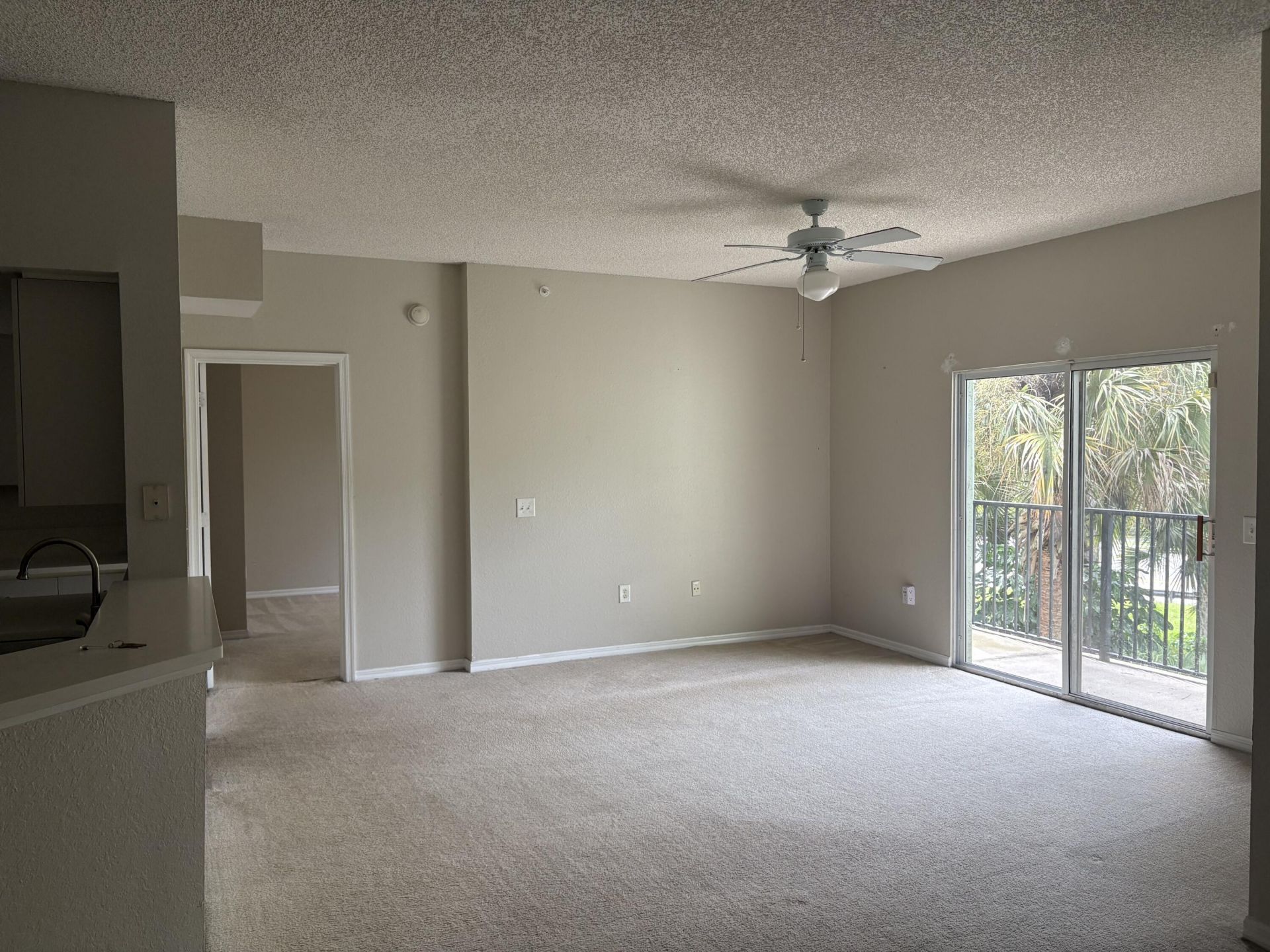 350 Crestwood Circle, Unit 306, Royal Palm Beach, FL 33411 Photo