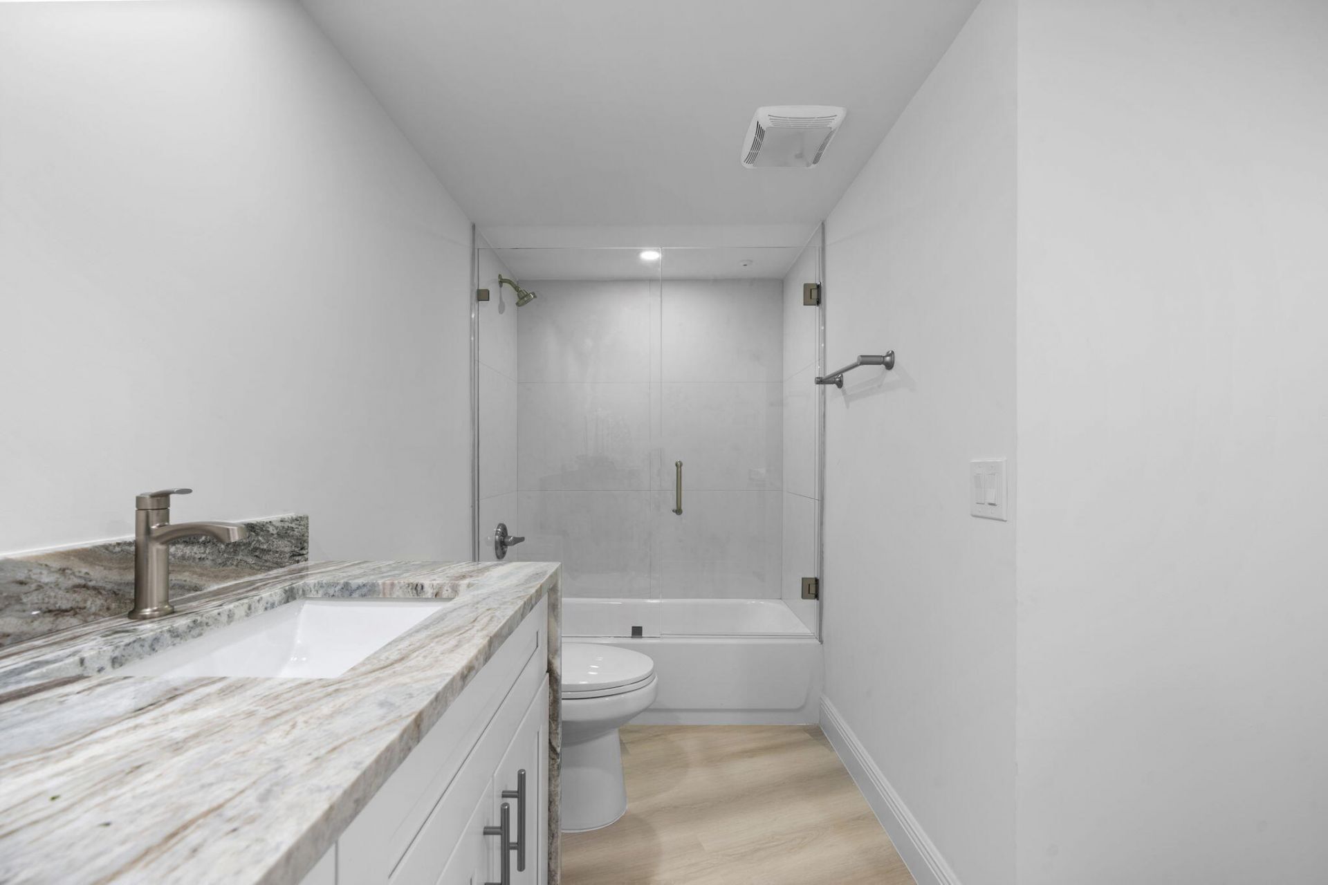 4020 W Palm Aire Drive, Unit 408, Pompano Beach, FL 33069 Photo