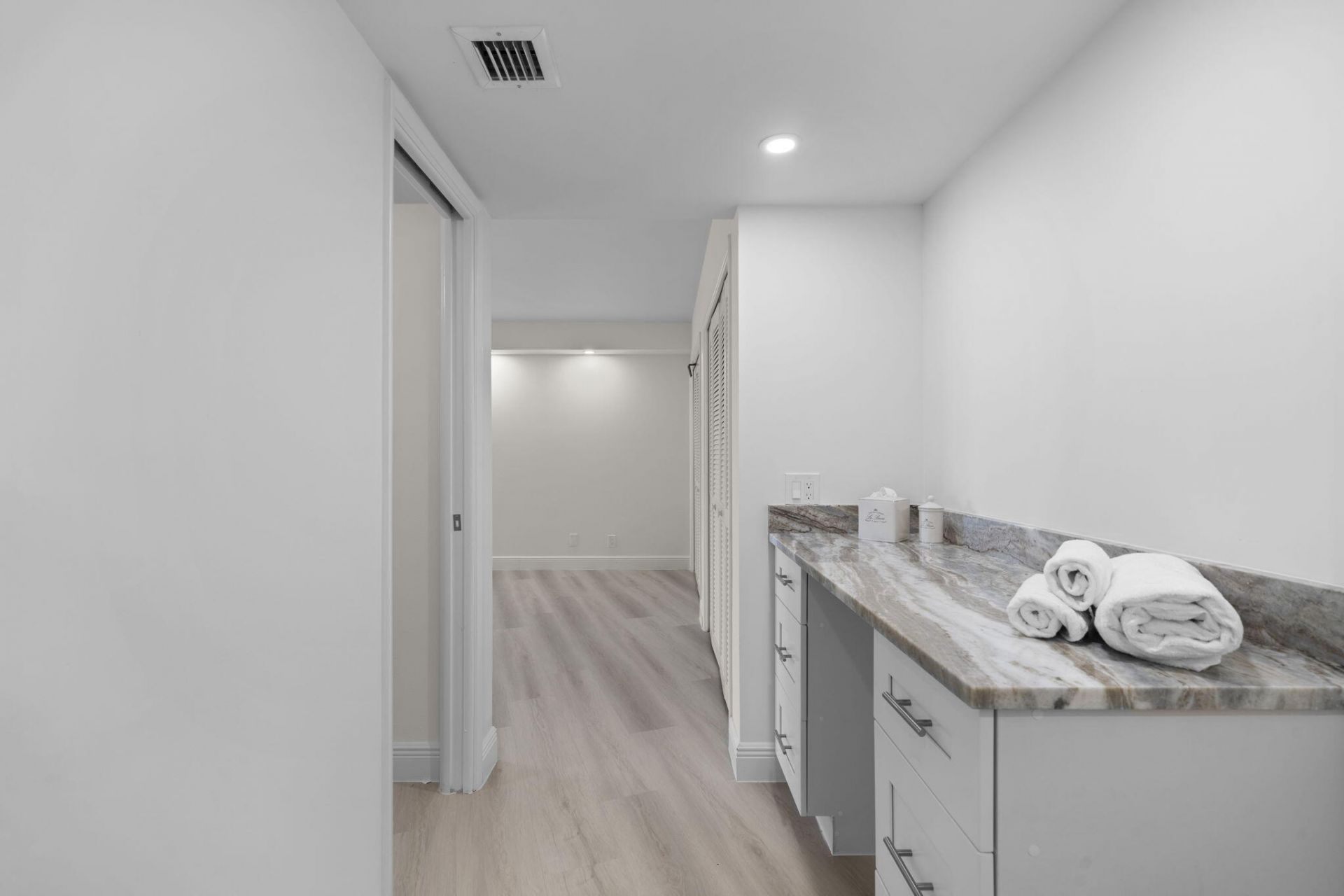 4020 W Palm Aire Drive, Unit 408, Pompano Beach, FL 33069 Photo