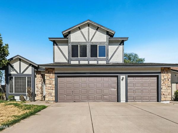 1035 N SETON, Mesa, AZ 85205