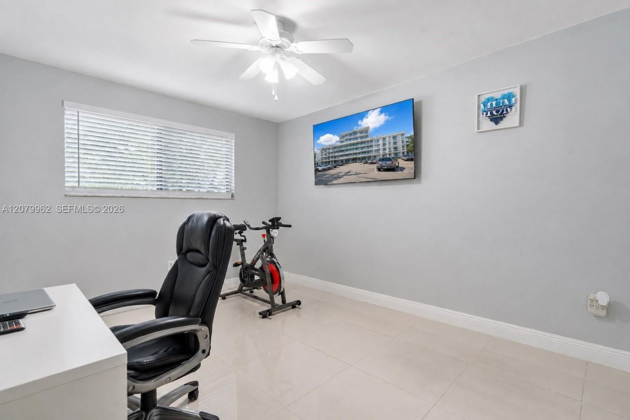 5825 W 25 Ct, Unit 212, Hialeah, FL 33016 Photo