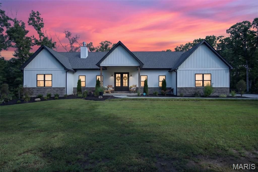 265 Whitetail Lane, Warrenton, MO 63383 Main Photo