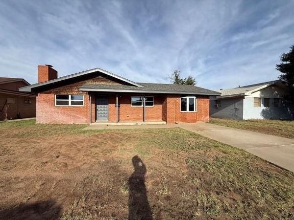 1505 S Ike Avenue , Monahans, TX 79756