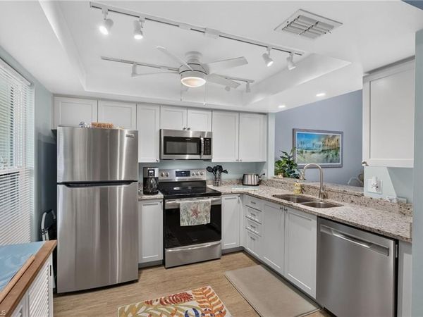 8430 Charter Club CIR , Unit 15, FORT MYERS, FL 33919