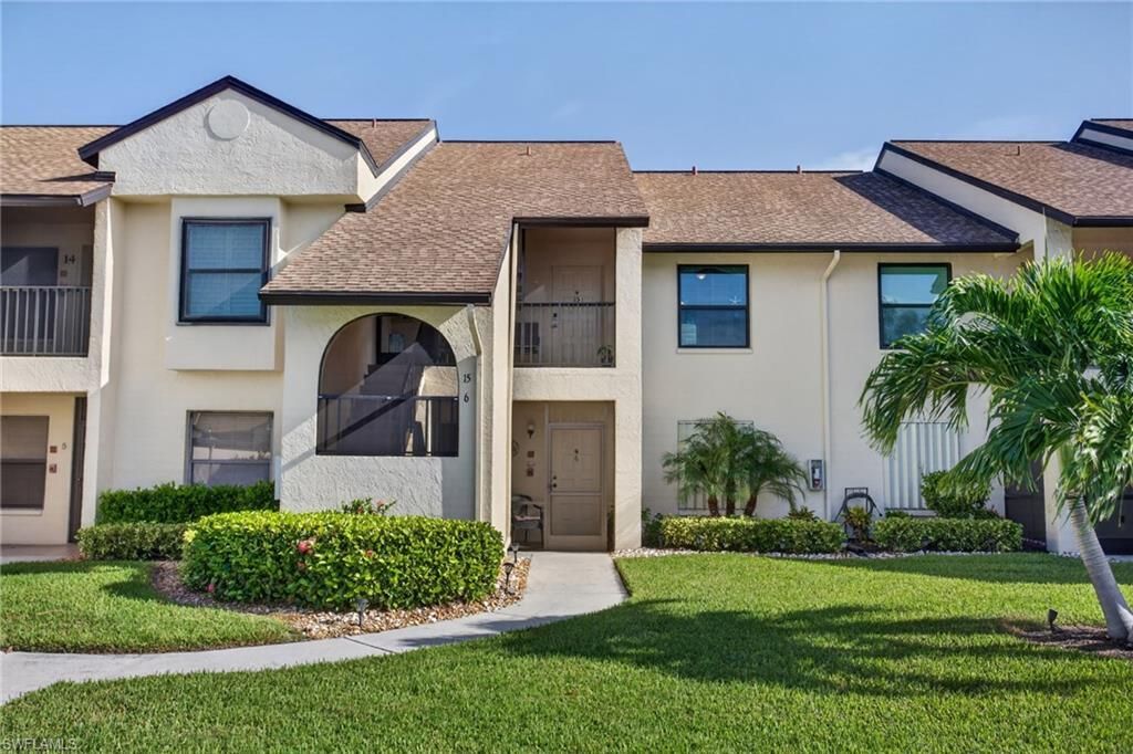 8430 Charter Club Cir, Unit 15, Fort Myers, FL 33919 Photo