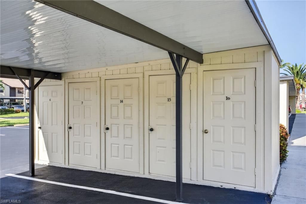 8430 Charter Club Cir, Unit 15, Fort Myers, FL 33919 Photo