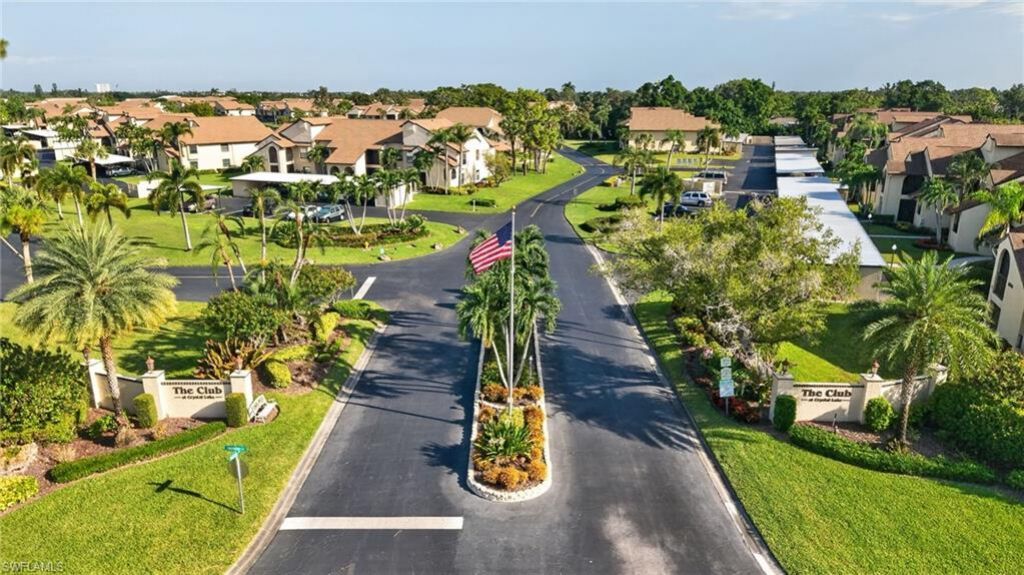 8430 Charter Club Cir, Unit 15, Fort Myers, FL 33919 Photo